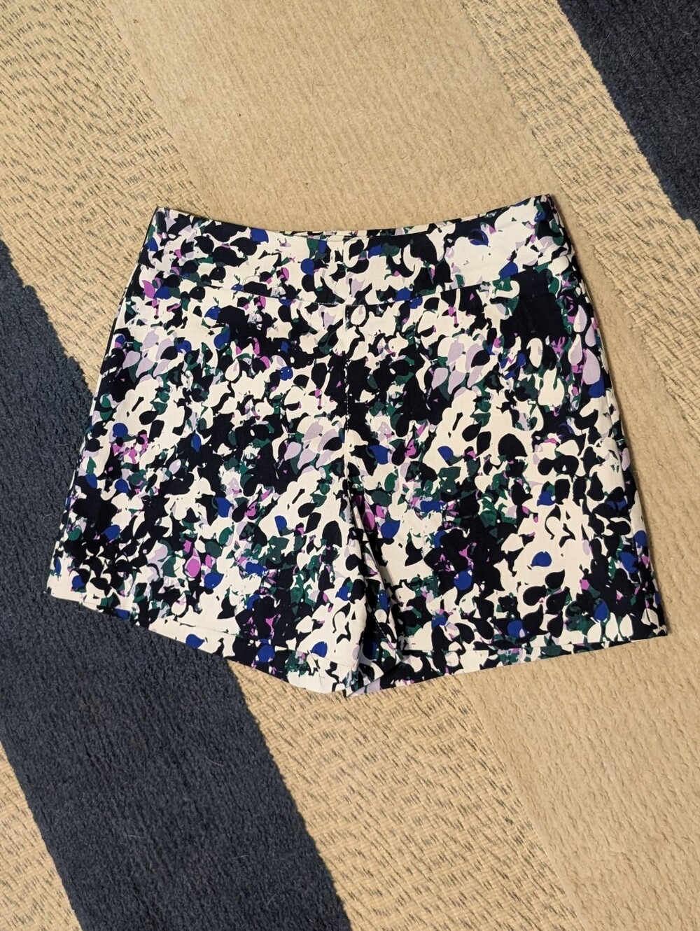 Margaret M Slimming Shorts Black Abstract Floral Tummy Control XS